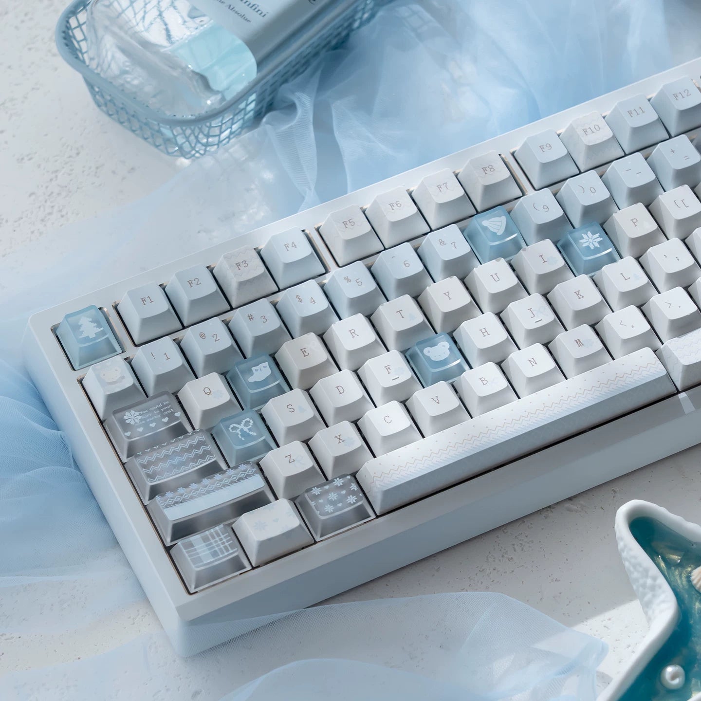 U're Lab Winter Letter Theme PBT Keycaps